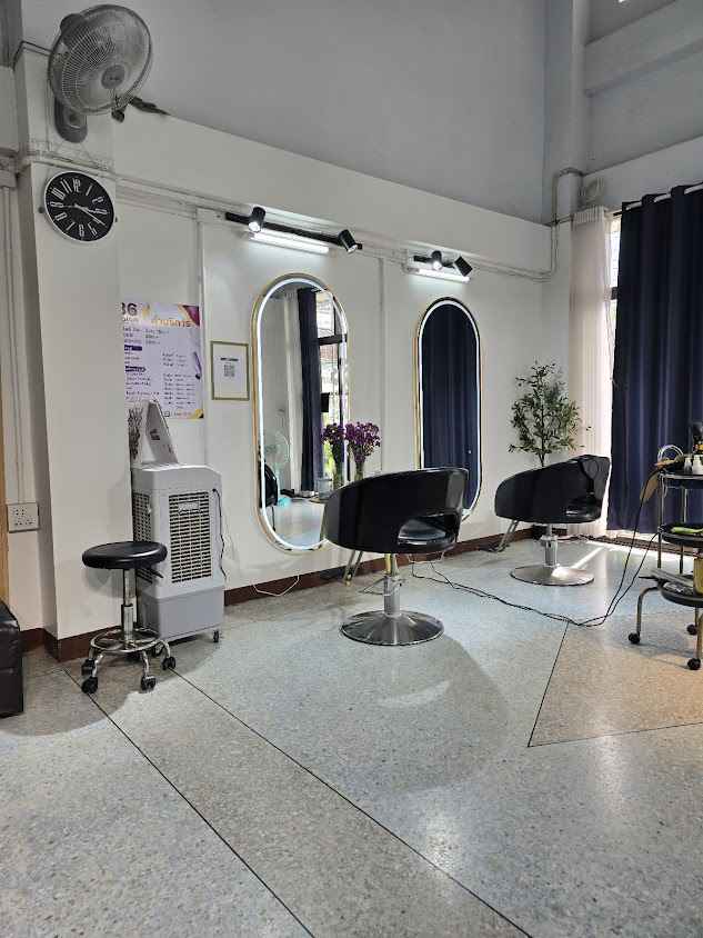 Thirty-Six(36) salon at หลักเมือง ศรีสะเกษ - 2