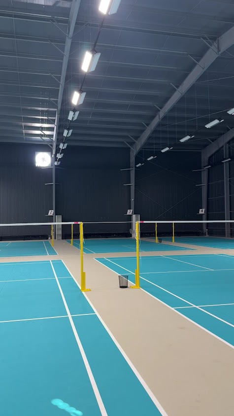 TIER1 badminton court - 3