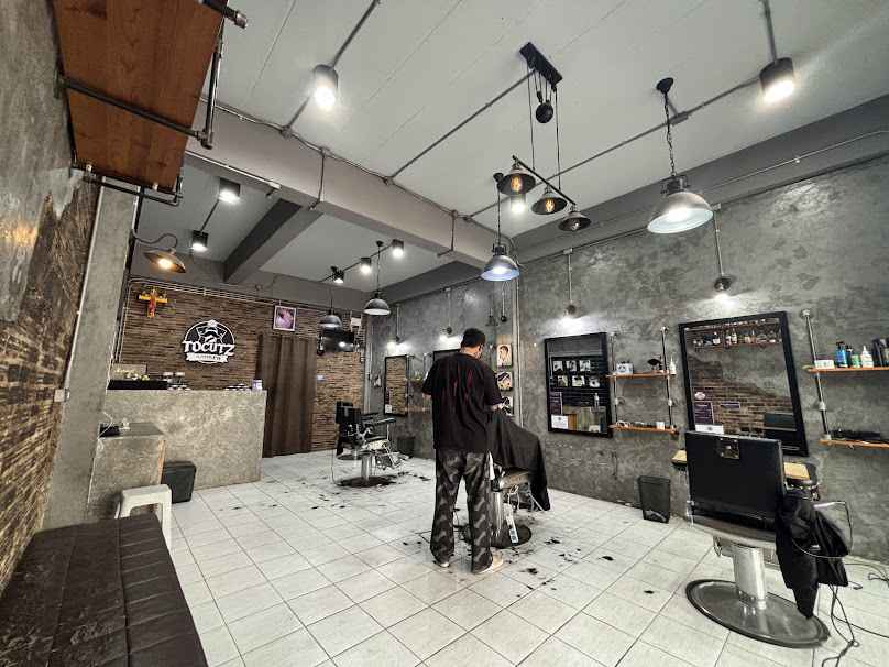 TOCUTZ BARBER ร้านตัดผม