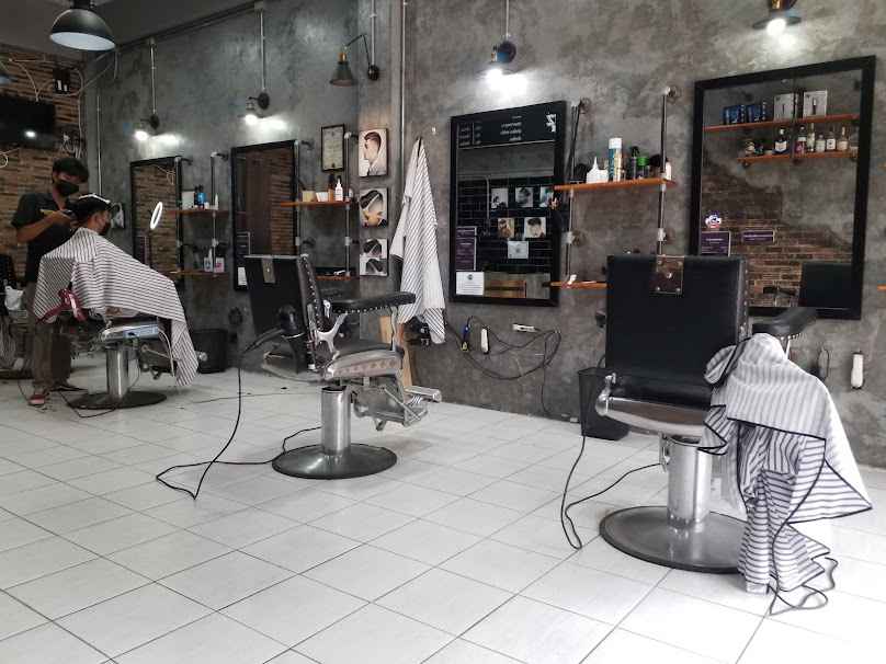 TOCUTZ BARBER ร้านตัดผม - 3