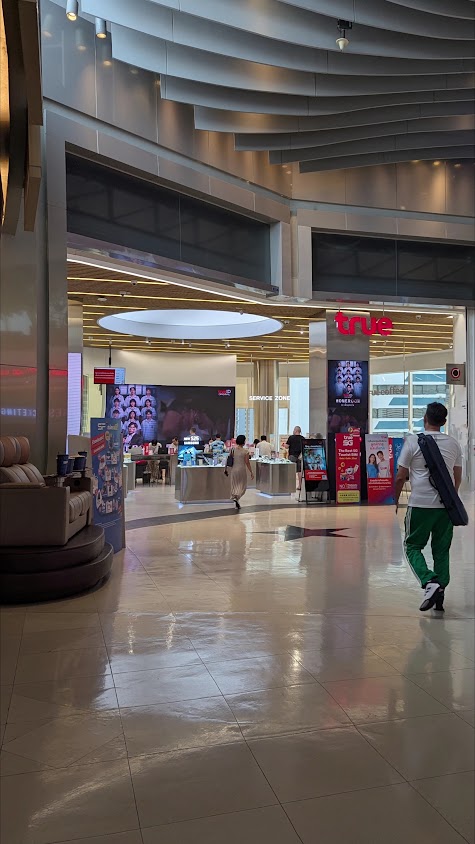 True Phone Shop (Terminal 21 Asoke) - 3
