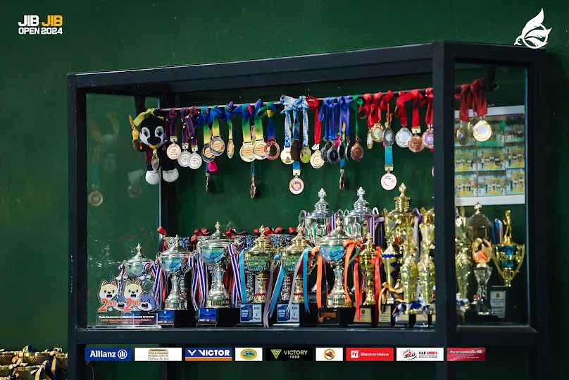 TWENTY BADMINTON AND FOOTBALL HALL - 3