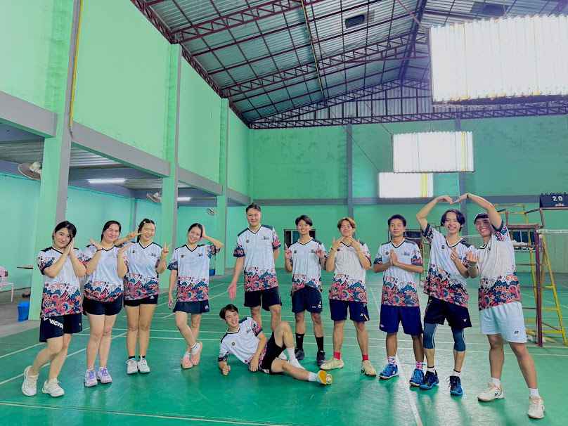 TWENTY BADMINTON AND FOOTBALL HALL - 4
