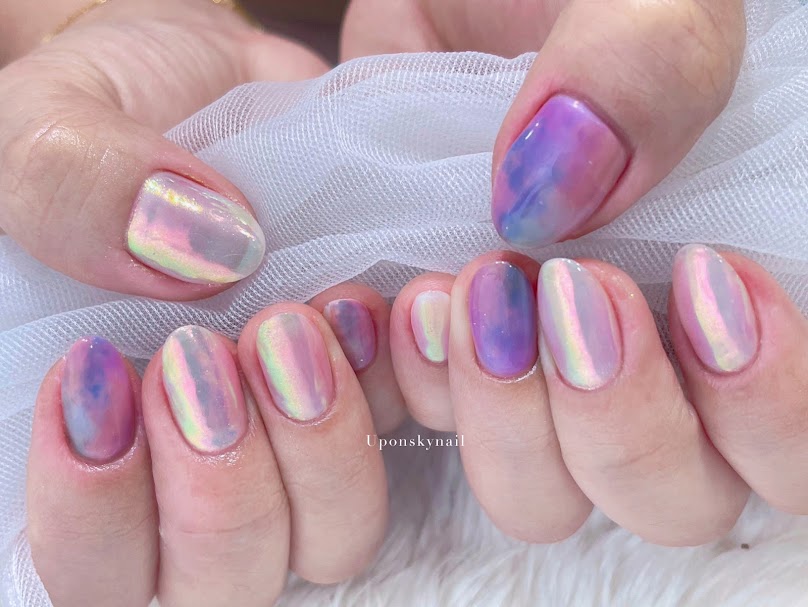 UPONSKYNAIL