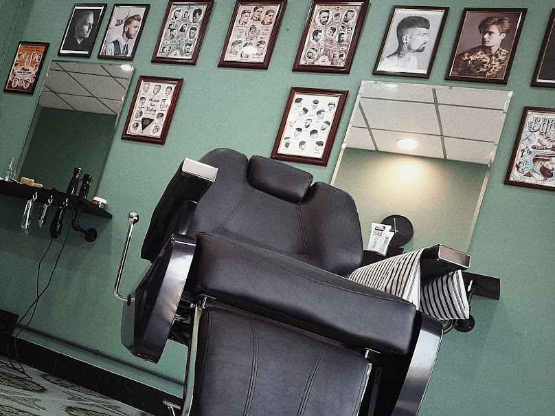 Uppercutz Barbershop