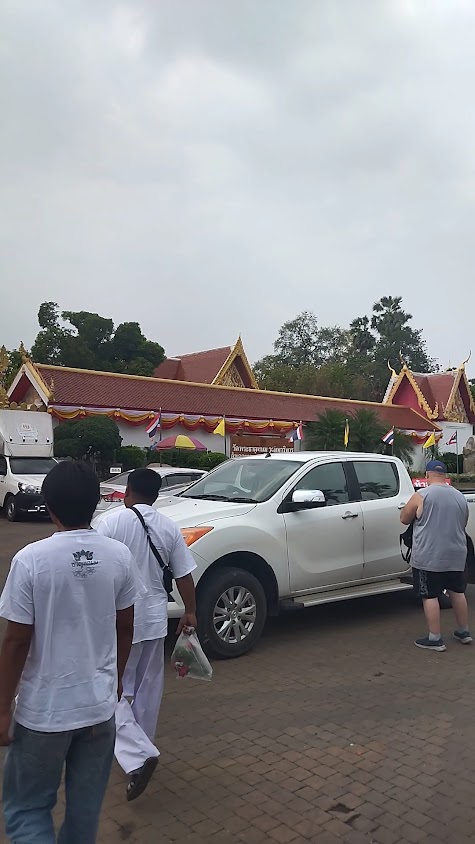 VvanServiceByFew วีแวนรถตู้เช่าวีวีไอพี - 3