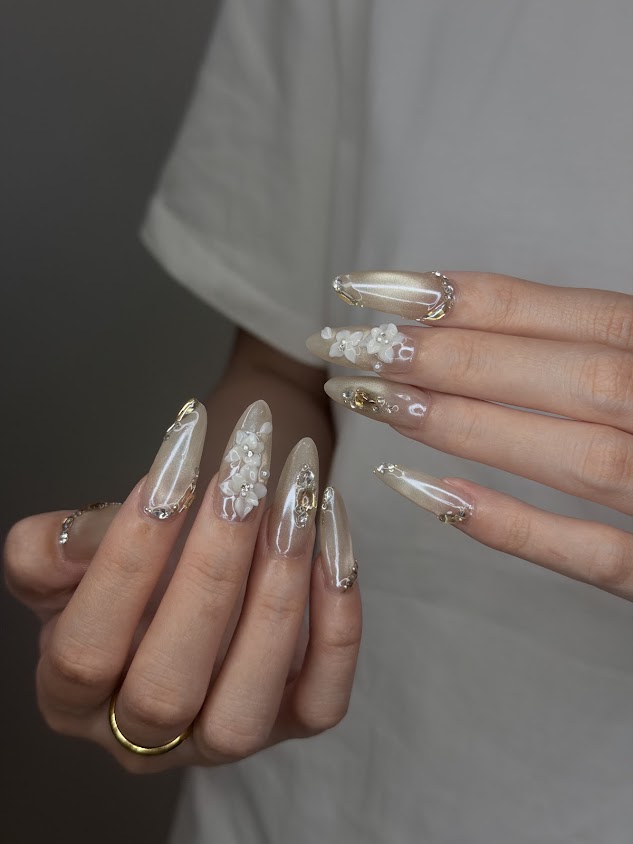 W Nail Art - 2