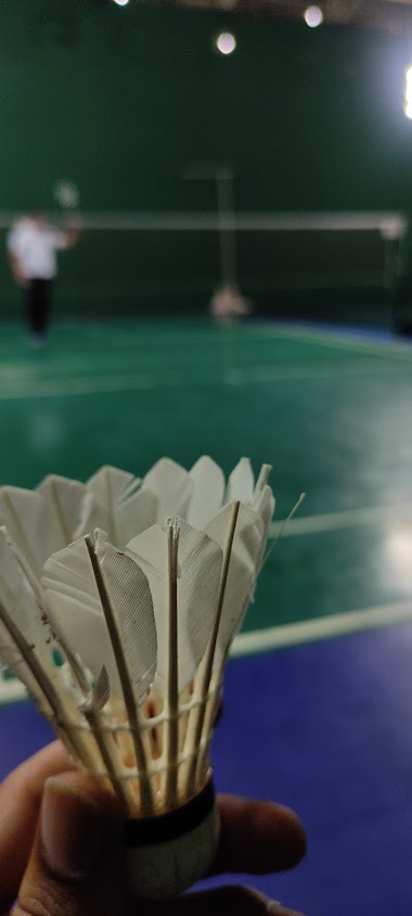 Wararak badminton court - 2
