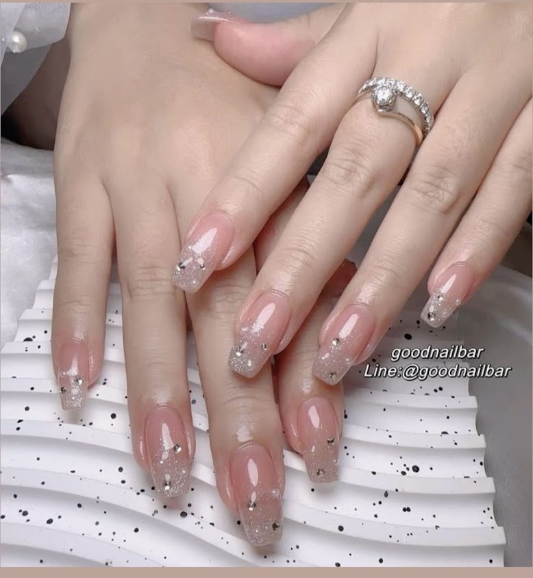 White Nails วัดกู่เต้า