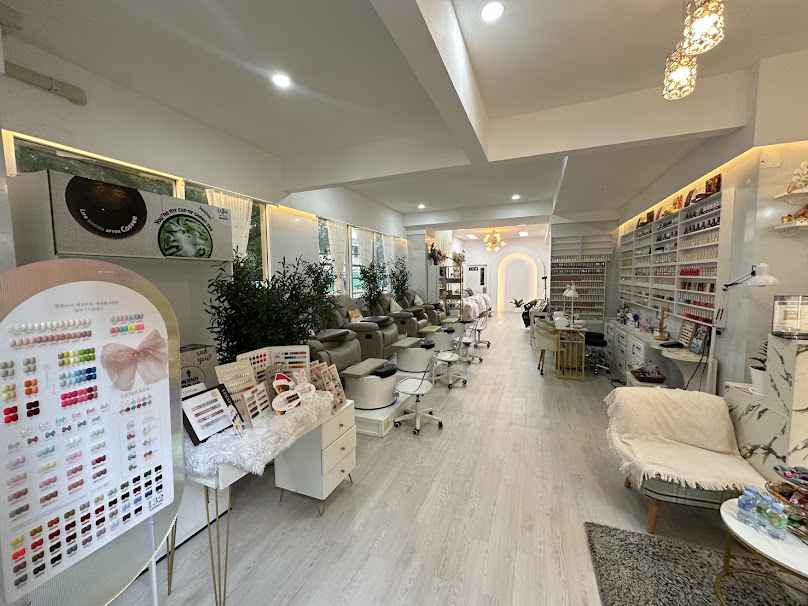 Windmill Studio – Nail, Lash & Brow Bangkok - 2