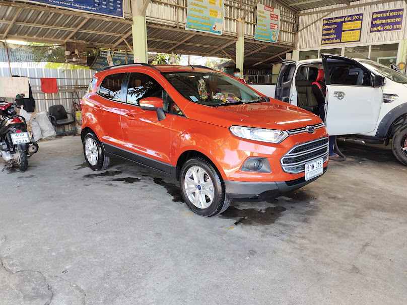 Wink Car Wash And Detailing ศูนย์บริการล้างรถเคลือบแก้วสุโขทัย - 4