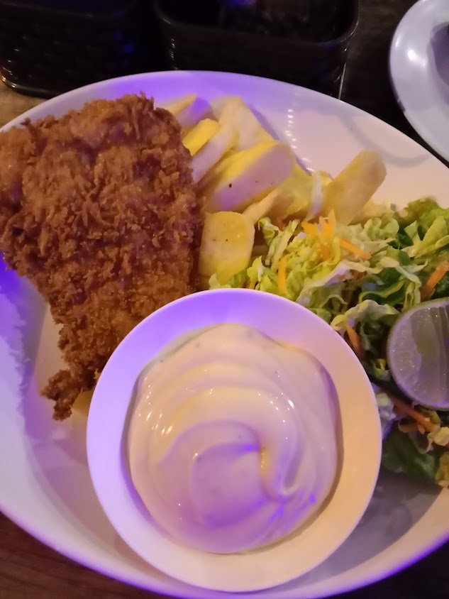 Yawk Bar (ยอกบาร์) - Sports Bar & Restaurant - 3