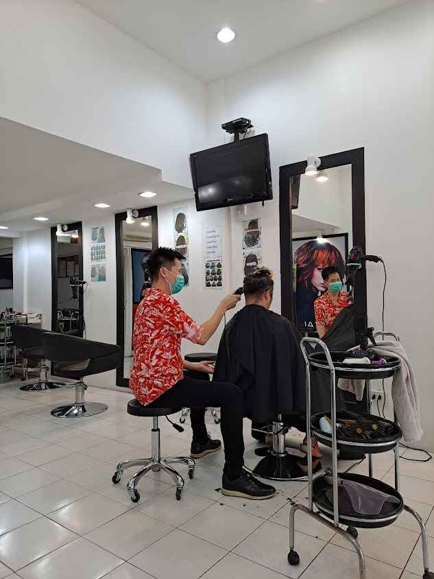 Your Salon - 3