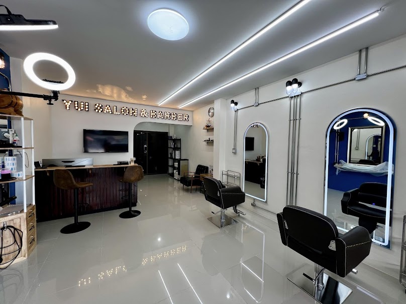 Yui Salon & Barber - 1