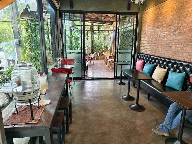 Ban Ton Yang Coffee Saraphi Chiang Mai