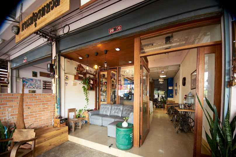 Lungnuad Coffee Chiang Mai