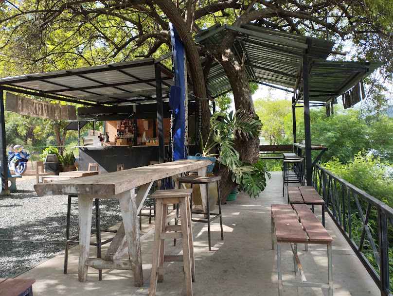 Bridge Coffee @ Mae Kuang Dam - 1