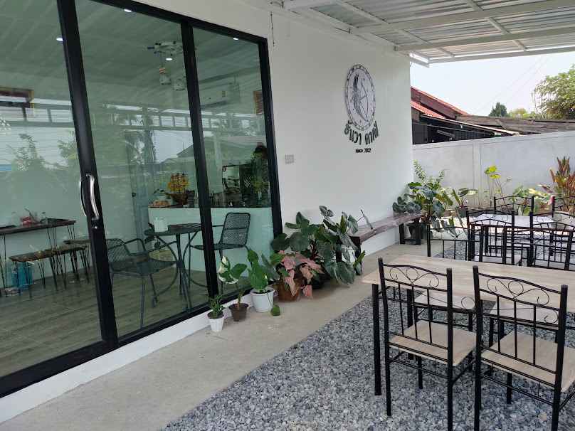 Thanwa Cafe Chiang Mai