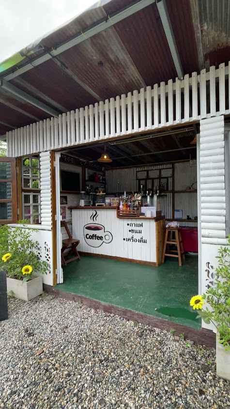 ปิ๊กบ้าน Back Home Cafe Chiang Mai