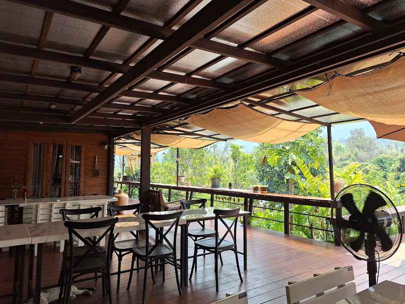 Farm Suk Coffee Kitsen Chiang Mai