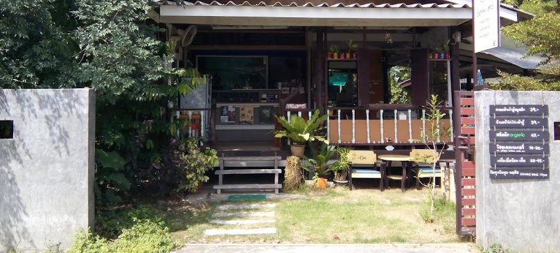 ร้านบ้านกาแฟขุนลาว Chiang Mai
