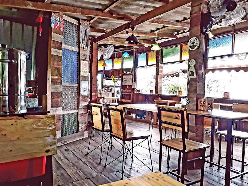 ร้าน ดี&ติ๊บ (Dee & Tip) Chiang Rai