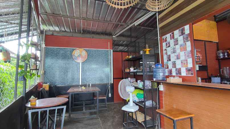 B2 coffee Chiang Mai - 1