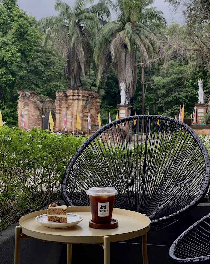 Becoming Coffee House Chiang Mai