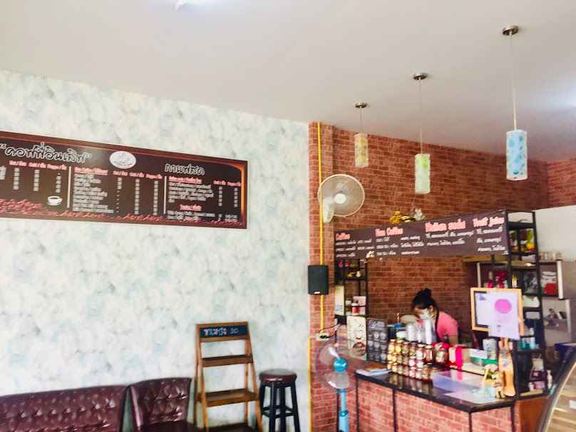 Coffee in Love Lamphun Saraphi Chiang Mai