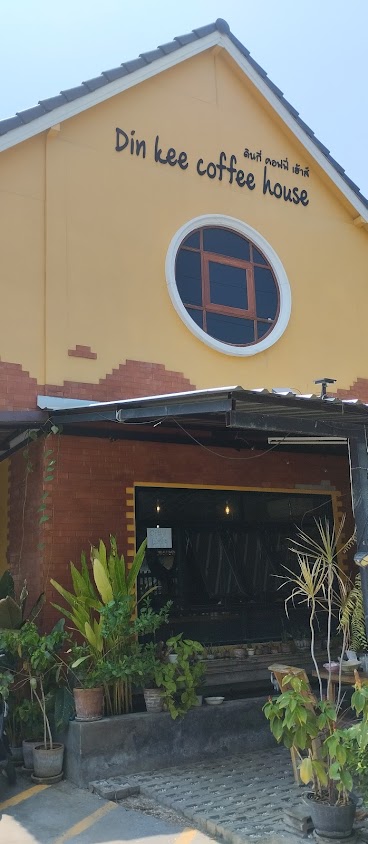 Dinkee coffee house&Noodle Chiang Mai