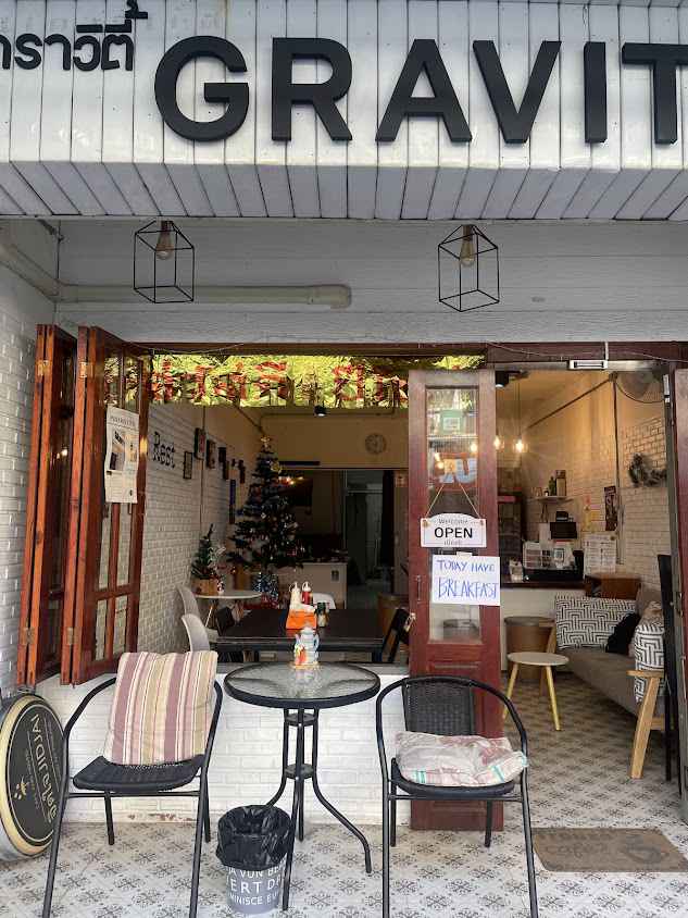 Gravity hostel & cafe Chiang Rai
