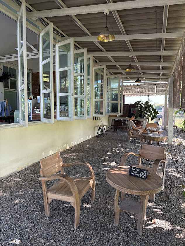 Innocent Cafe Chiang Mai - 1
