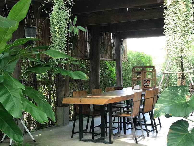 Mug Cafe and Bistro Chiang Mai