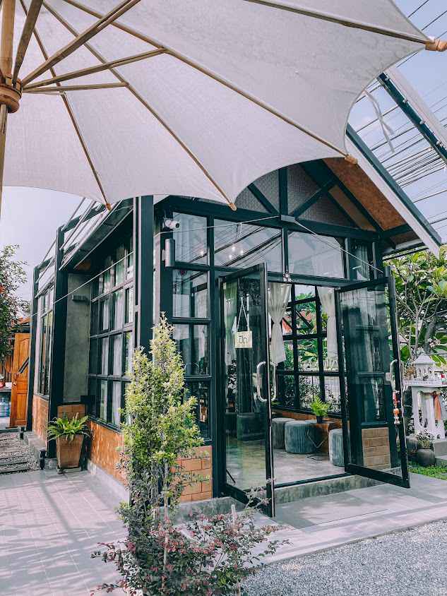 Na Bann Cafe - หน้าบ้าน คาเฟ่ Chiang Mai