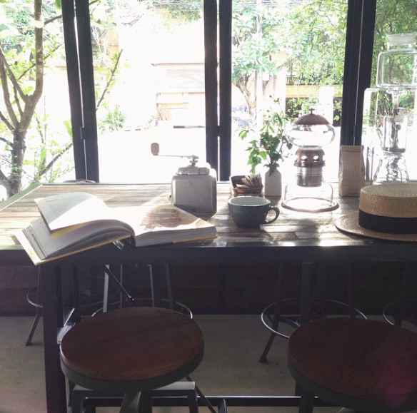 Omnia Cafe & Roastery Chiang Mai