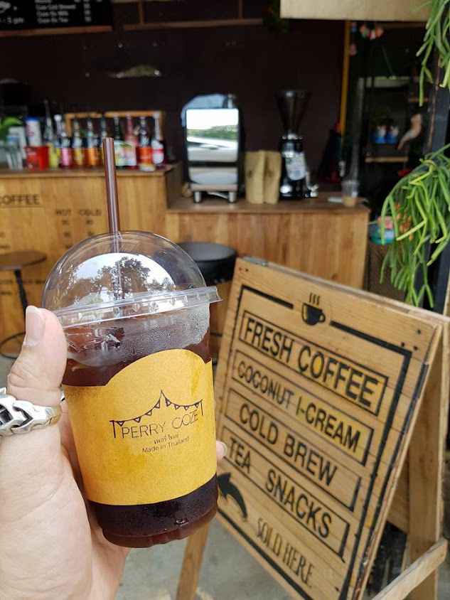 PERRY CAFE’ Chiang Mai - 1