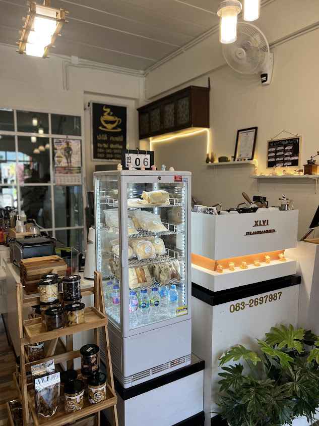 Pa-Tai Coffee Chiang Rai - 1