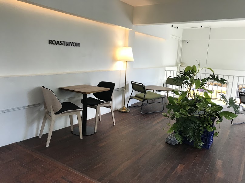 Roastniyom Coffee - สันป่าตอง Chiang Mai