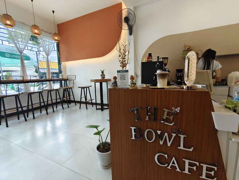 THE BOWL CAFE’ (เดอะโบว์ลคาเฟ่) Lamphun