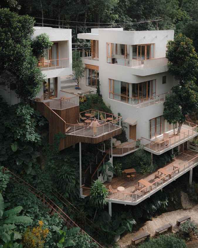 Taryn Tara Cafe and Stay Chiang Mai