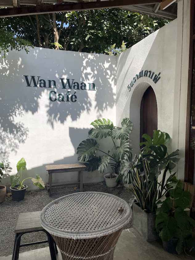 Wanwaan วันวาฬค่าเฟ่ Chiang Mai - 1